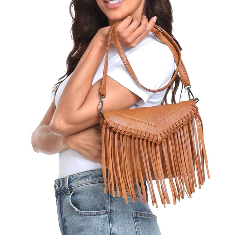 *SOLD*Retro Fringe/Western Faux Leather Bag